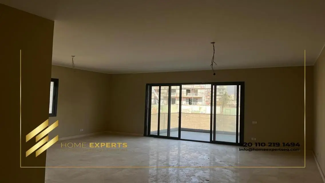 Luxury Apartment with Stunning View in Prime Location