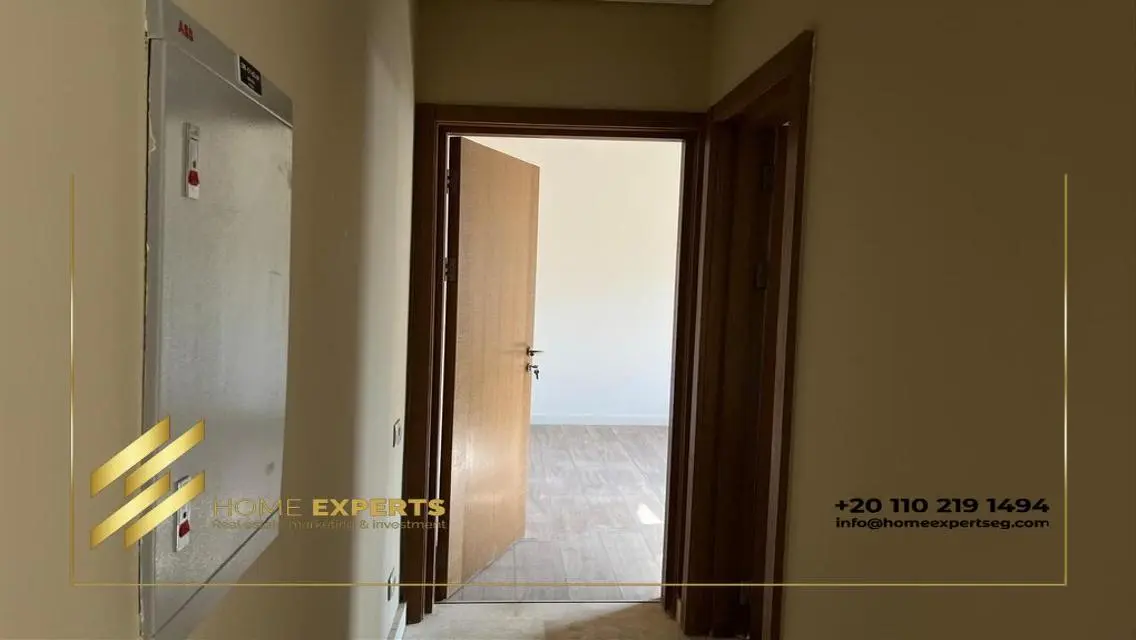 Luxury Apartment with Stunning View in Prime Location