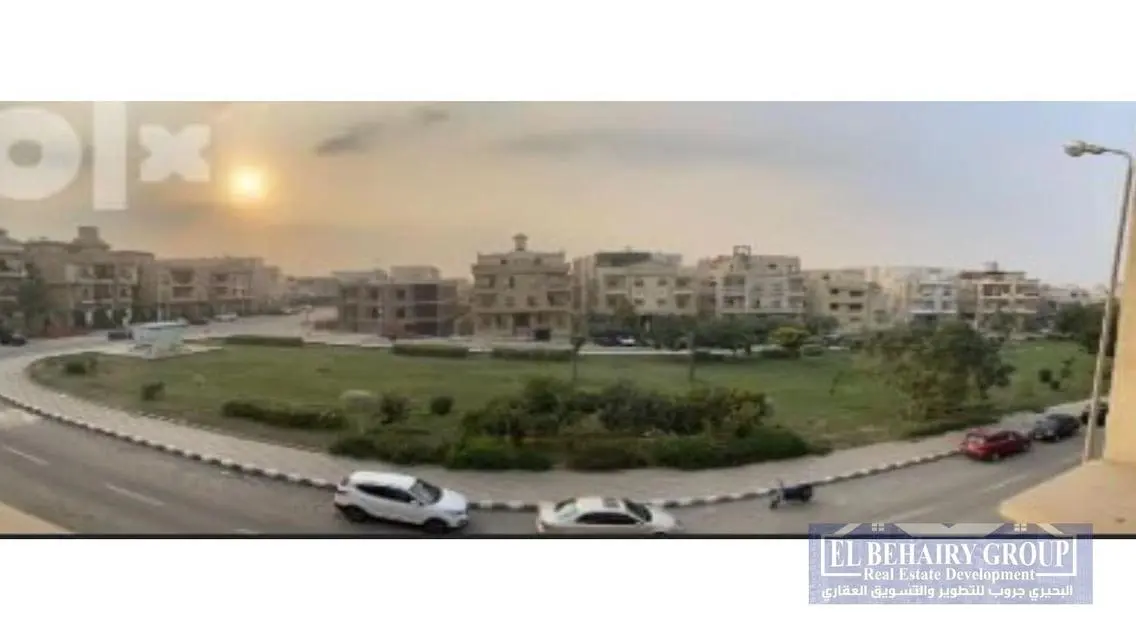 شقة فاخرة بمساحة واسعة في قلب المدينة