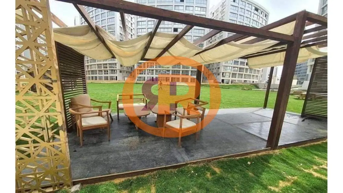Luxury 150 sqm Apartment for Sale in Carrefour