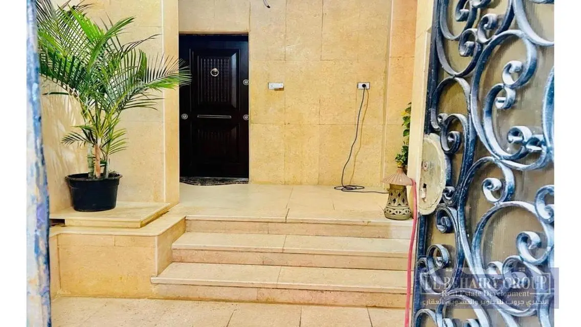 Luxury Apartment for Sale - 250 Square Meters in Prime Location