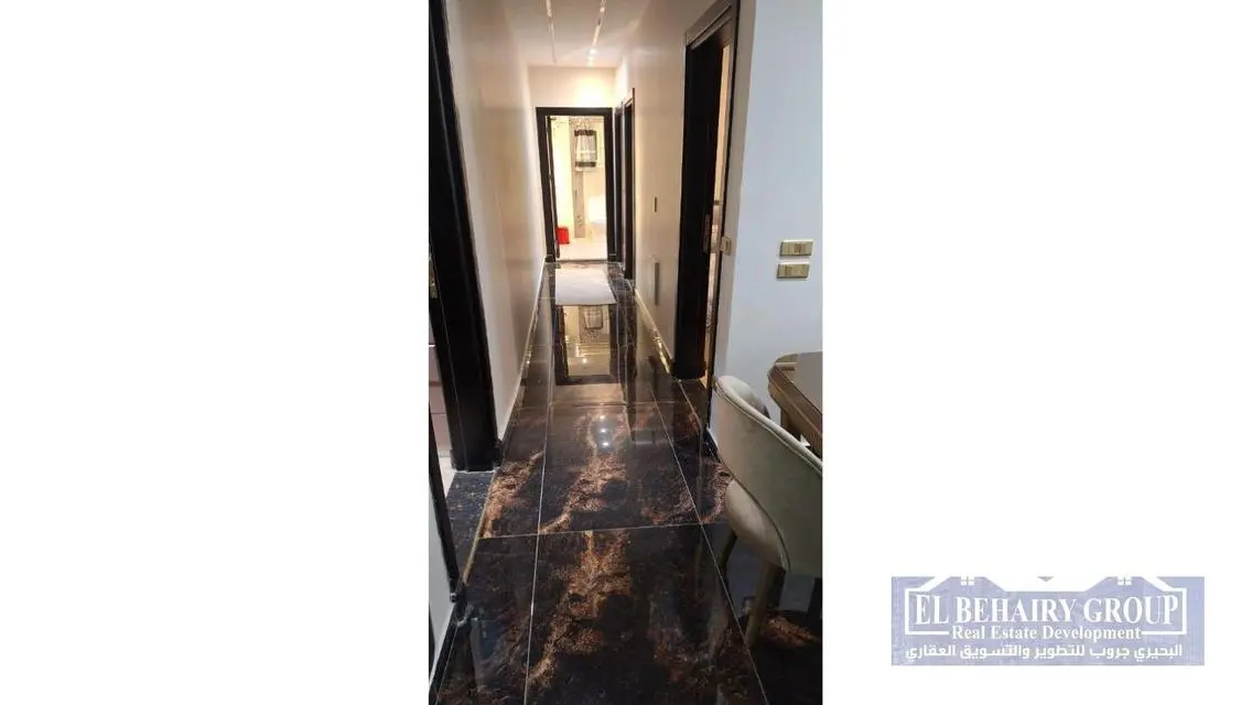 Luxury Apartment with Spacious Area and Amenities