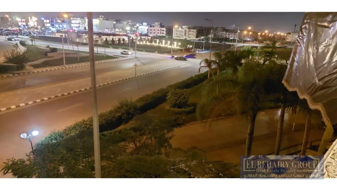 شقة فخمة للإيجار في قلب المدينة