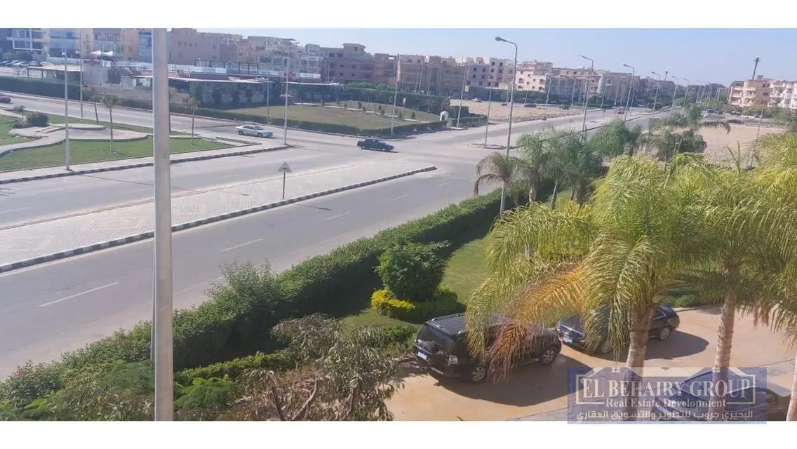 شقة فخمة للإيجار في قلب المدينة