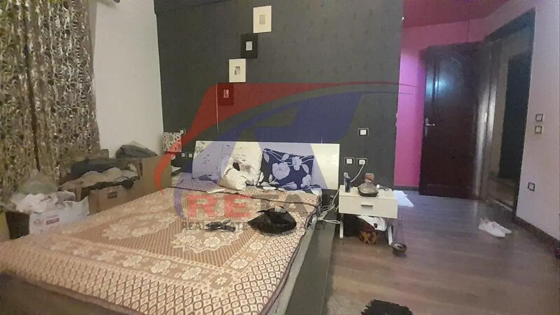 شقة فاخرة بمساحة واسعة في قلب المدينة