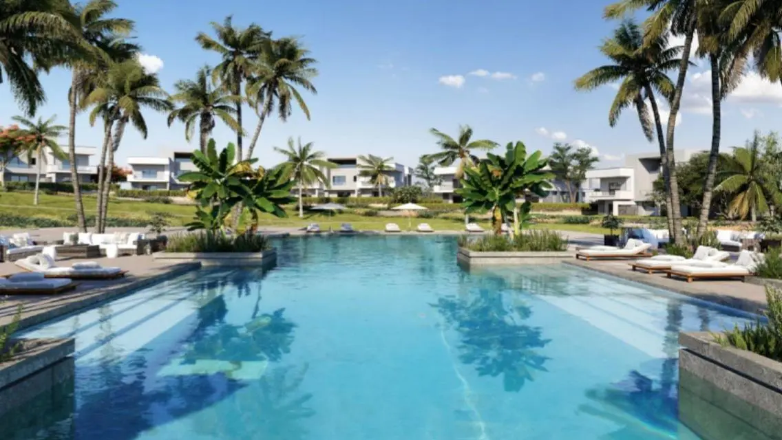 Luxury Apartment for Sale with Spacious Layout in City Center