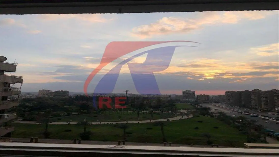 شقة مميزة للبيع في قلب المدينة