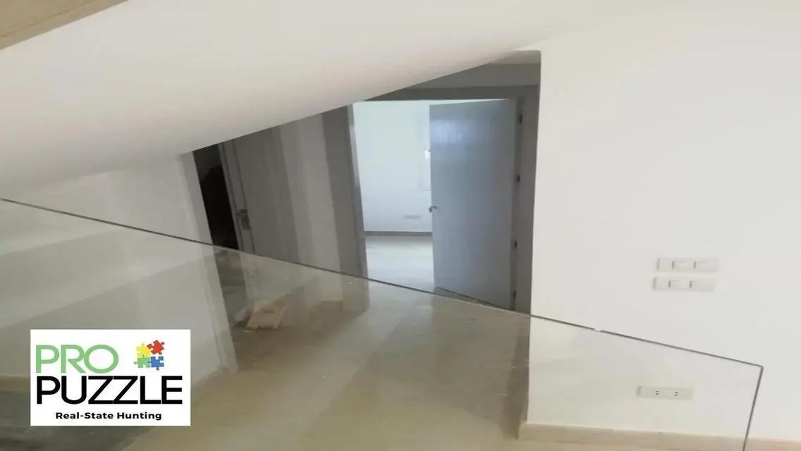 Luxurious Villa for Rent in Mivida Views - 640 sqm