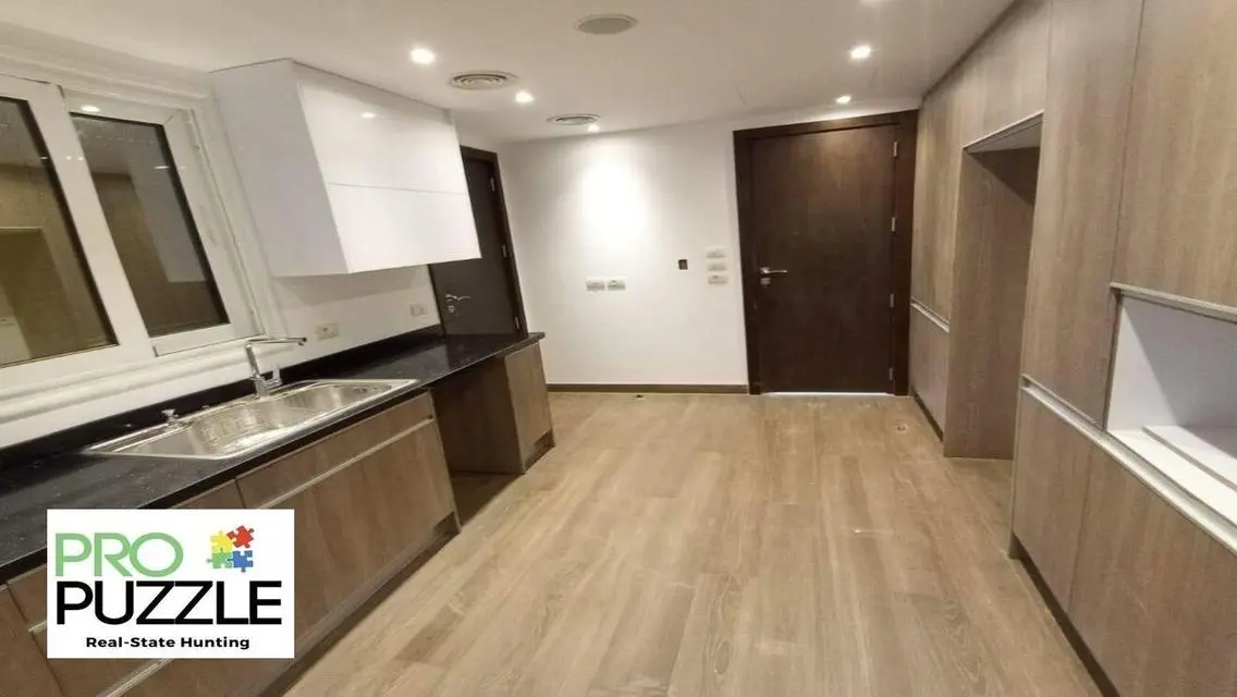 Luxurious Villa for Rent in Mivida Views - 640 sqm
