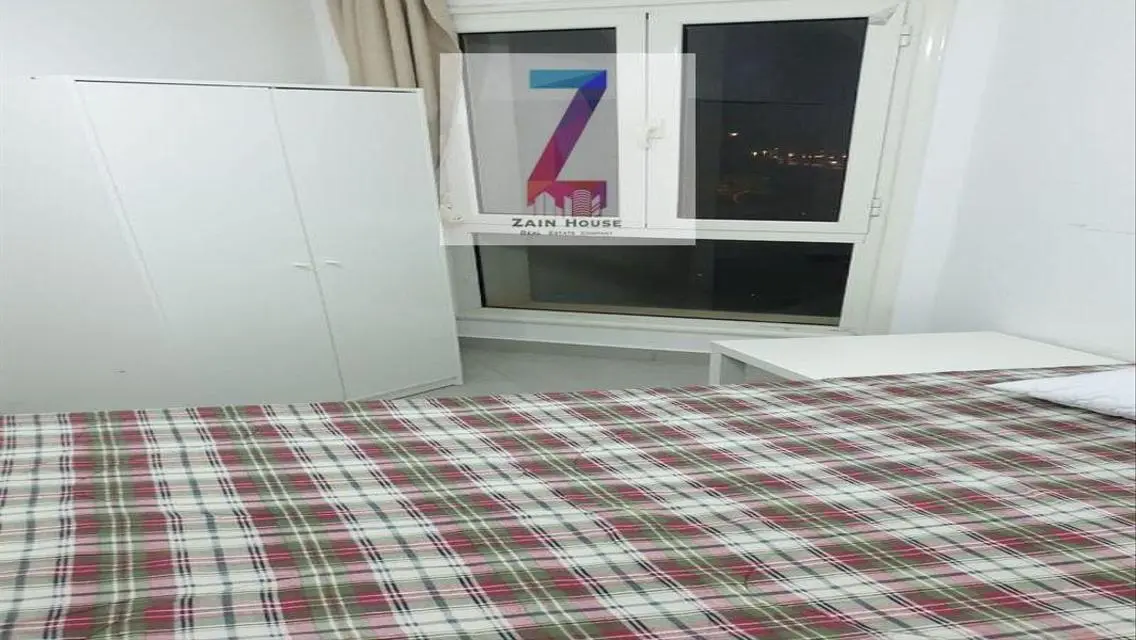 Luxury Apartment for Sale with Stunning Lake View