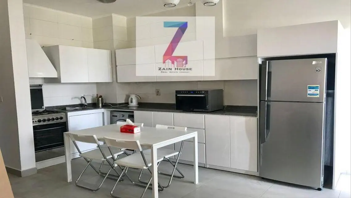 Luxury Apartment for Sale with Stunning Lake View