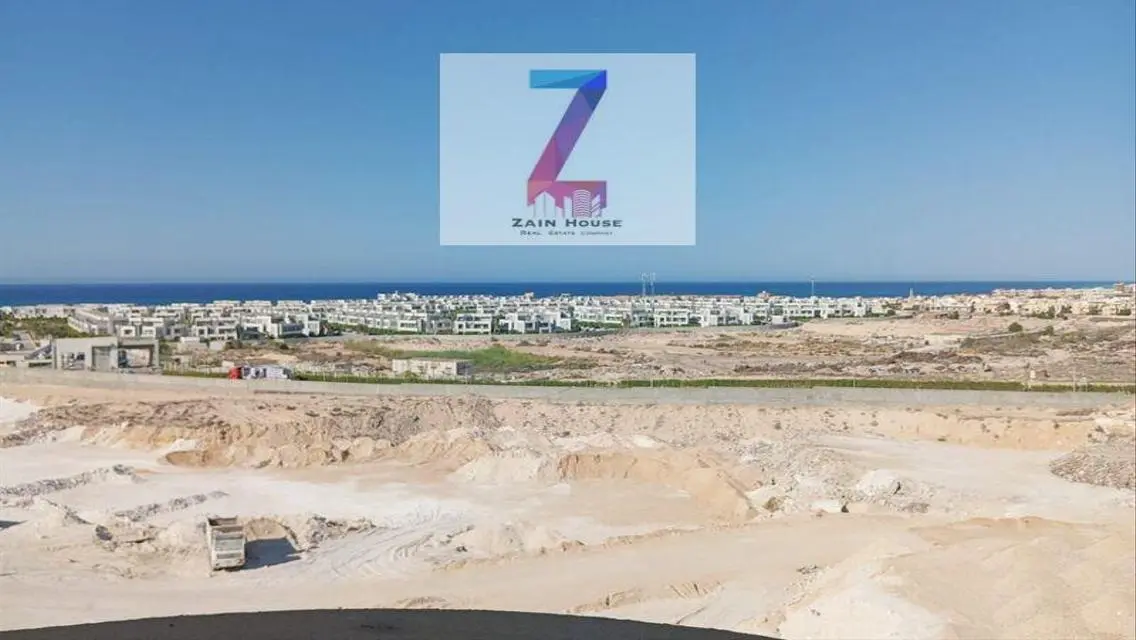 شقة رائعة ثلاث غرف نوم بمسبح مشترك
