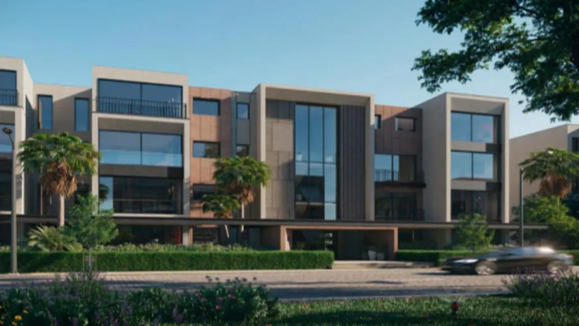 Luxury Apartment with Lake View