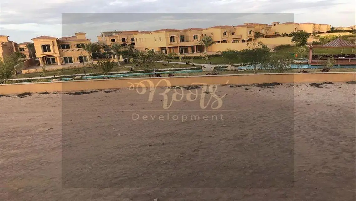 Luxurious Apartment with Balcony in Prime Location