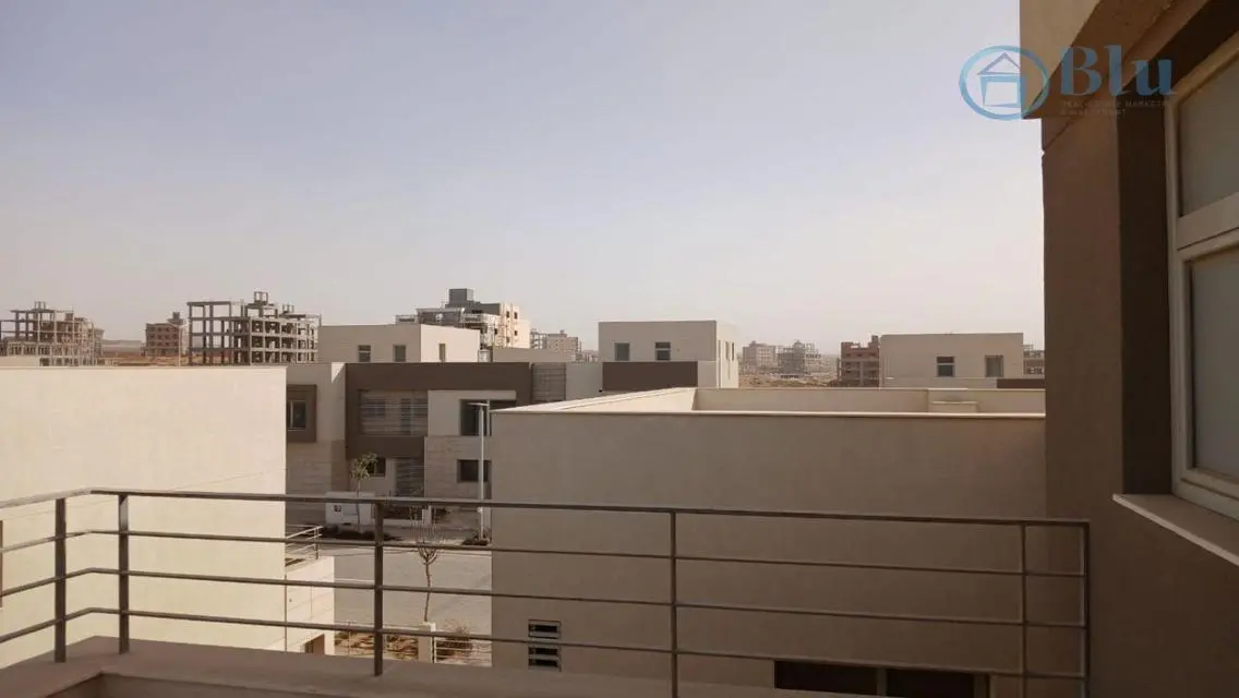 عقار فخم للبيع: استثمارك الآمن في أبوظبي