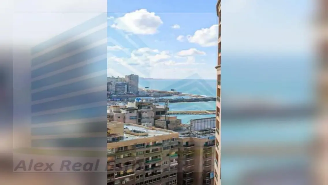 شقة فخمة بحمام سباحة خاص وحديقة خاصة