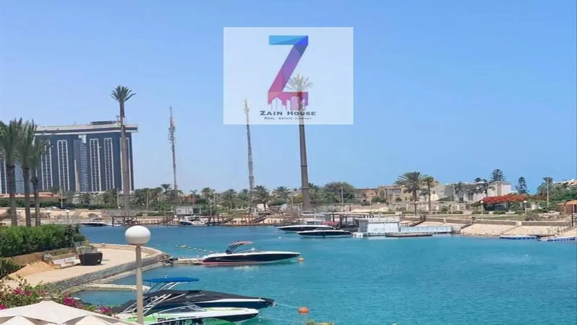 شقة فاخرة للبيع بمساحة واسعة