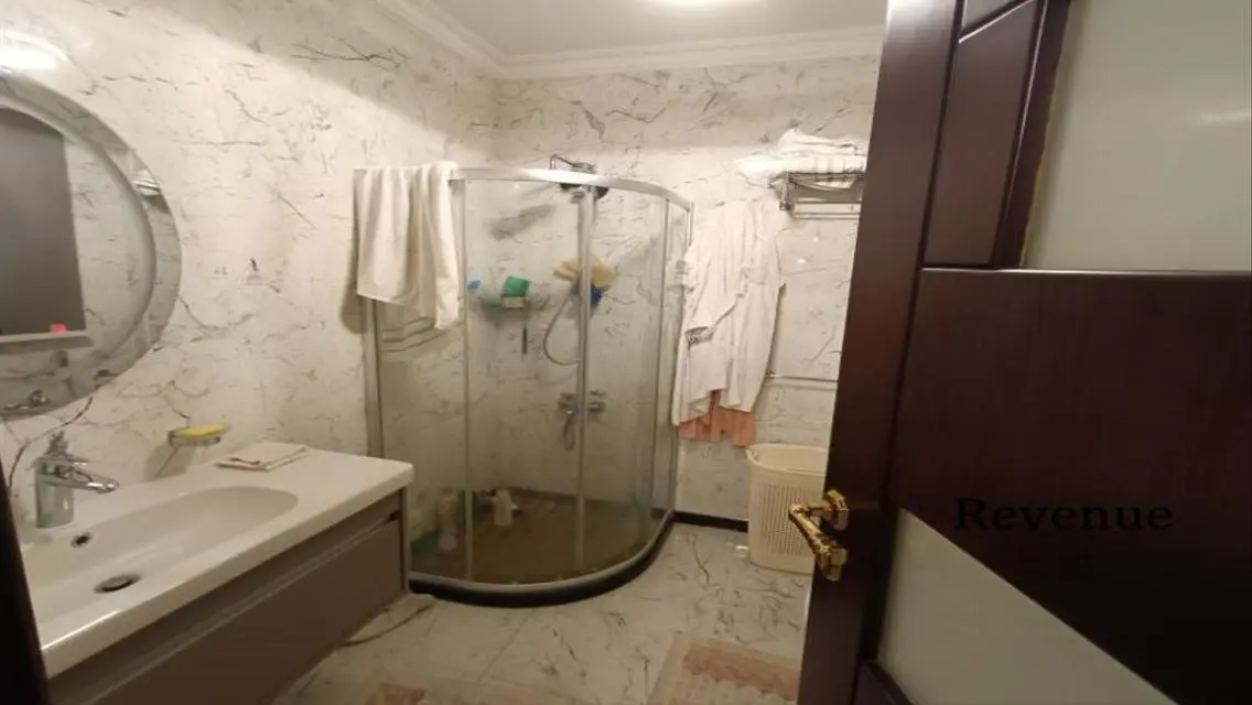 Luxury Apartment for Sale with Spacious Area in a Prime Location