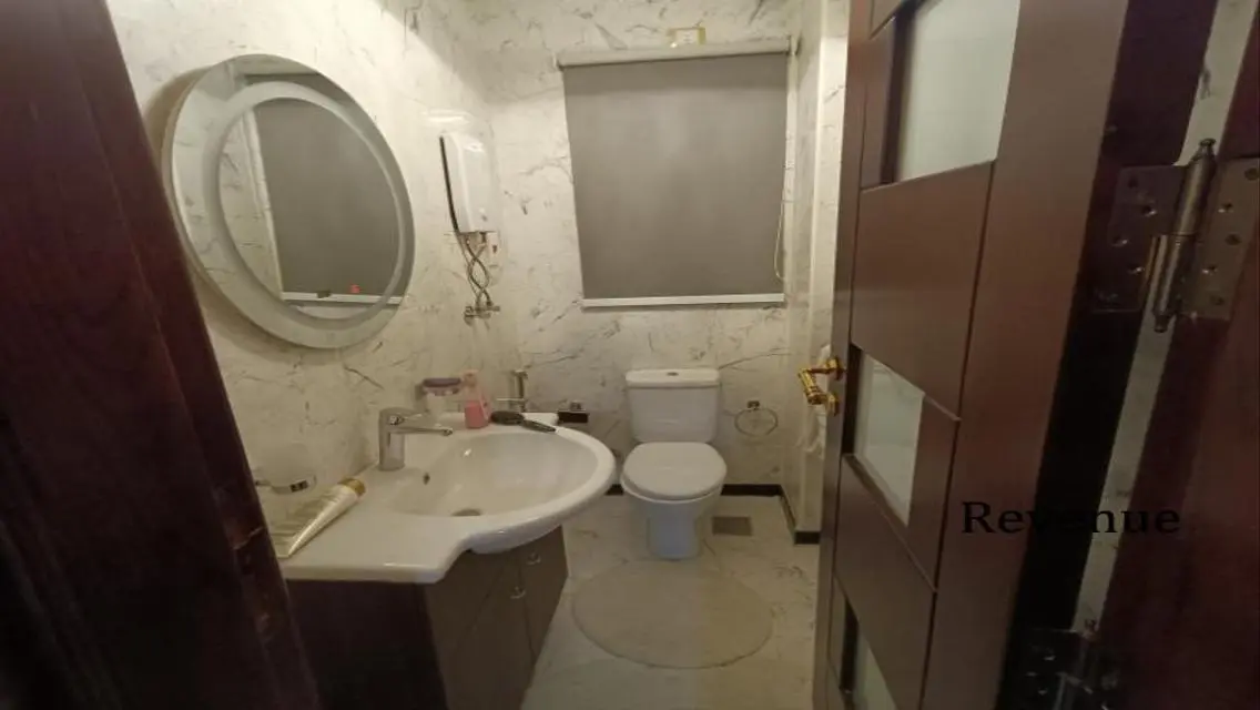 Luxury Apartment for Sale with Spacious Area in a Prime Location