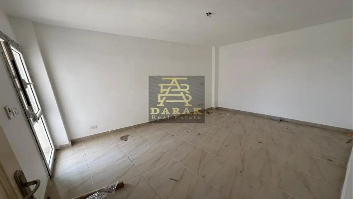 شقة فاخرة -115-B14 للبيع