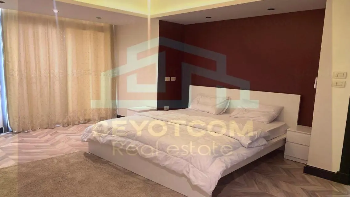 Luxurious Apartment with Private Garden and Stunning View