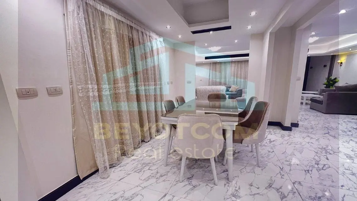 Luxurious Apartment with Private Garden and Stunning View