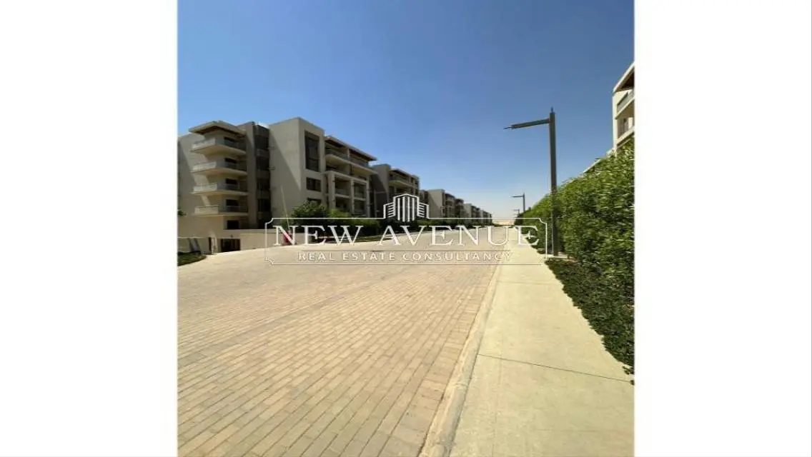 Luxury Apartment for Sale in a Spacious Layout