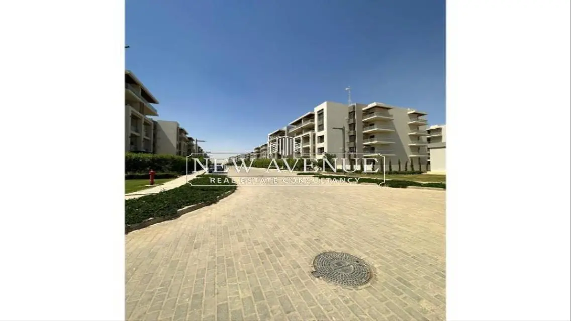 Luxury Apartment for Sale in a Spacious Layout