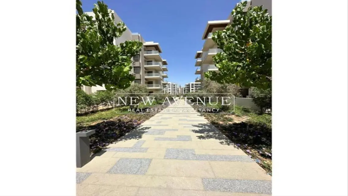 Luxury Apartment for Sale in a Spacious Layout