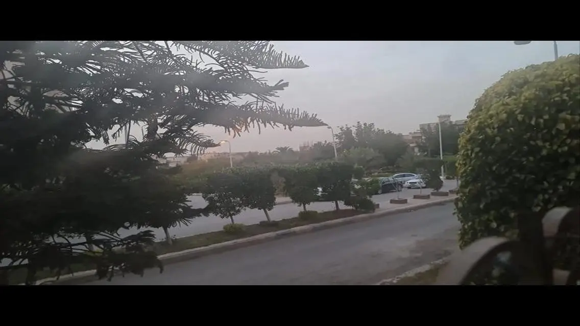 فيلا ثلاثية للبيع في الحي الثاني بالتجمع الخامس