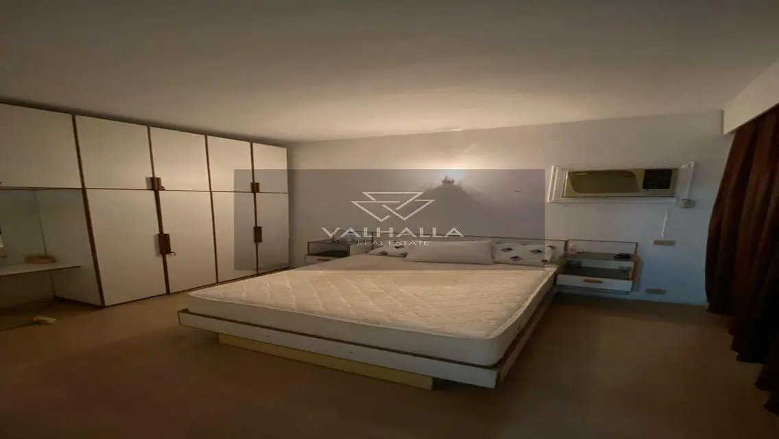 Luxury Apartment with Study Room and Modern Amenities