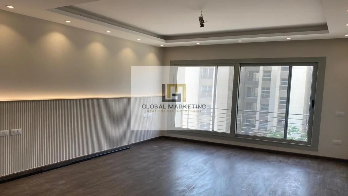 Luxury Apartment with Stunning Views for Sale