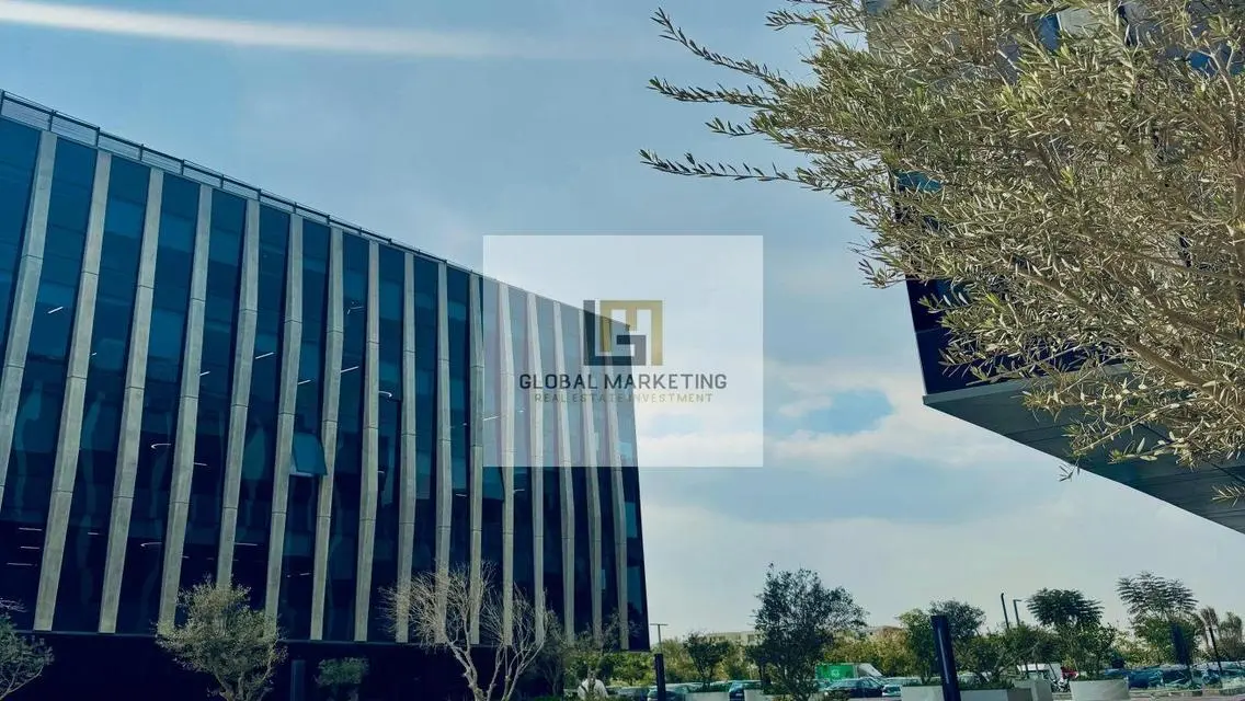 EDNC Office for Rent with 1350 Square Meters