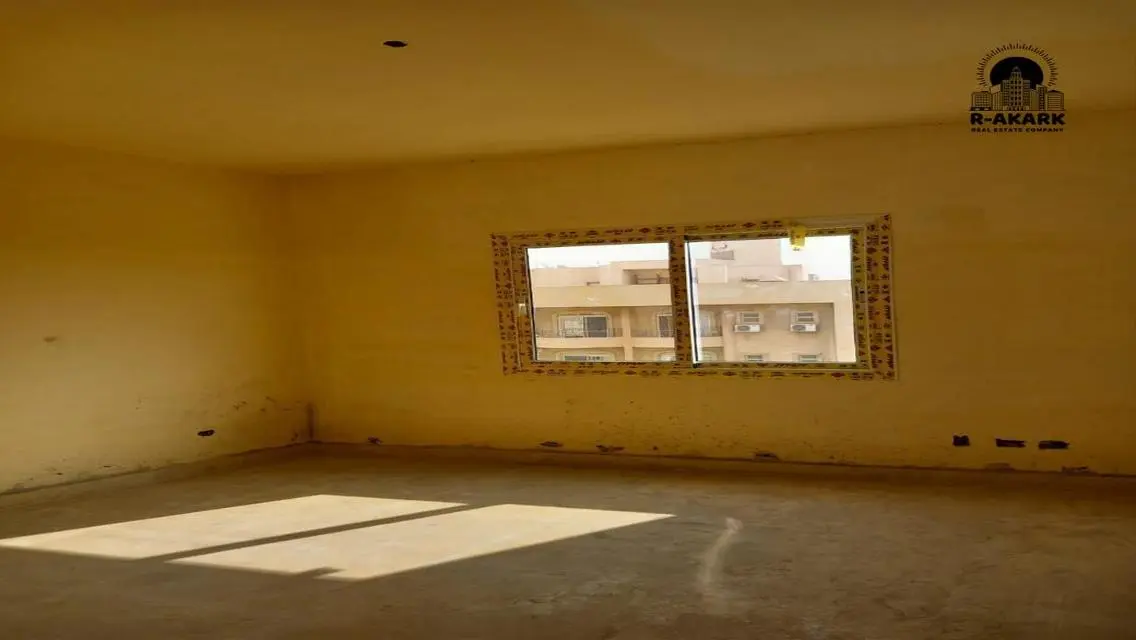 Modern Apartment for Sale - 350 Sq M in Prime Location