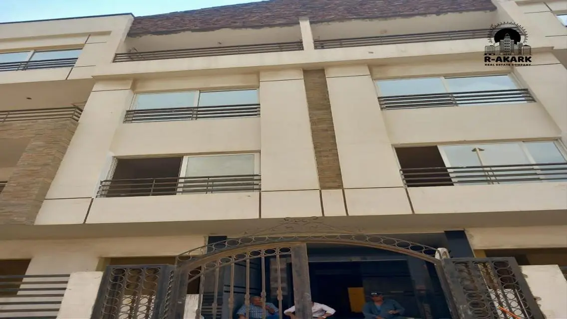 Modern Apartment for Sale - 350 Sq M in Prime Location