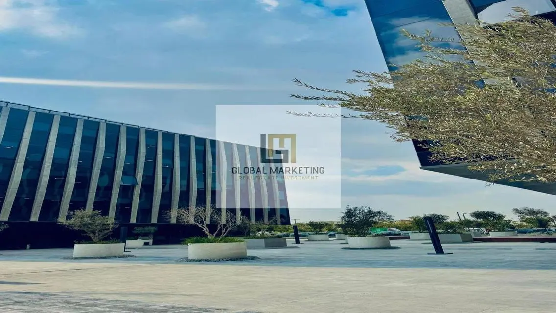 استوديو متميز في EDNC - 1400 متر