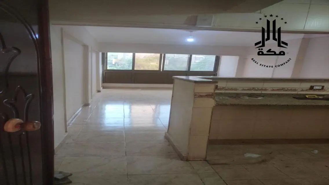 Luxurious Apartment for Rent with Spacious Area