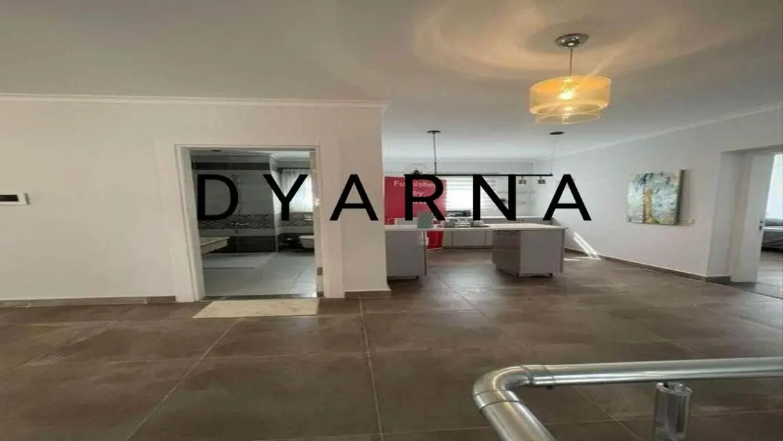 Luxury Residential Unit with Stunning Views and Spacious Design