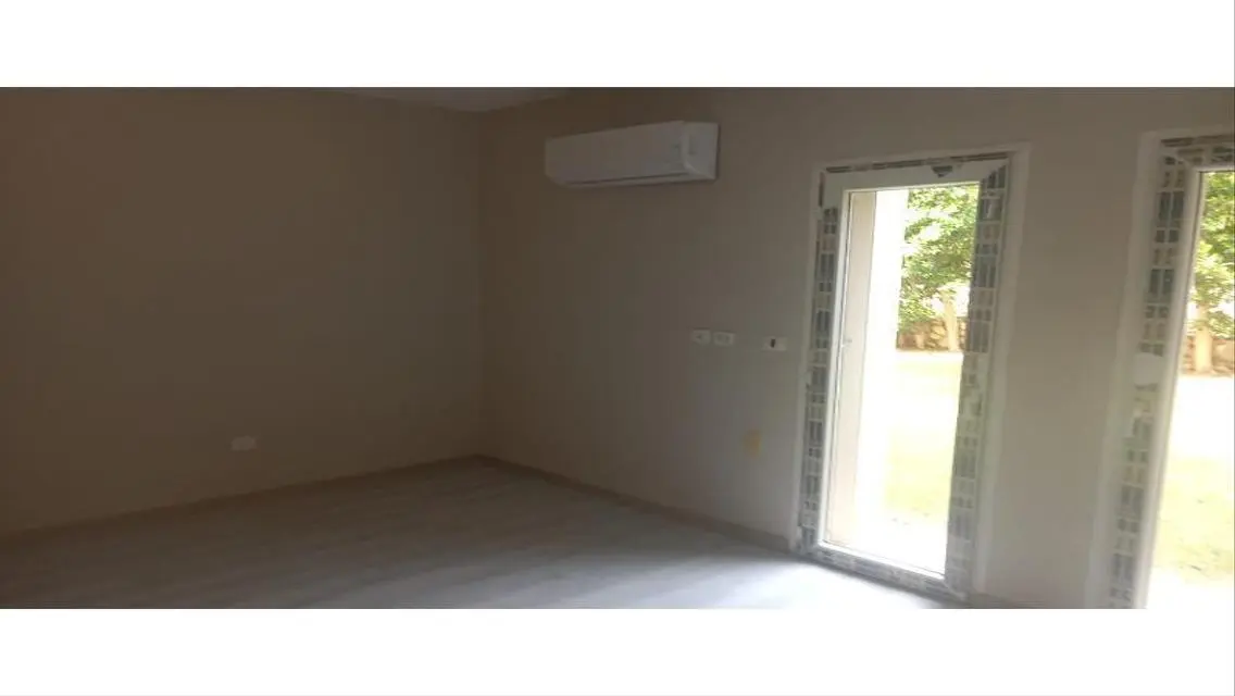 شقة فاخرة الآن في السوق
