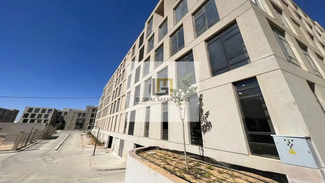 Modern Office for Rent - 1450 Sq. M at 1900