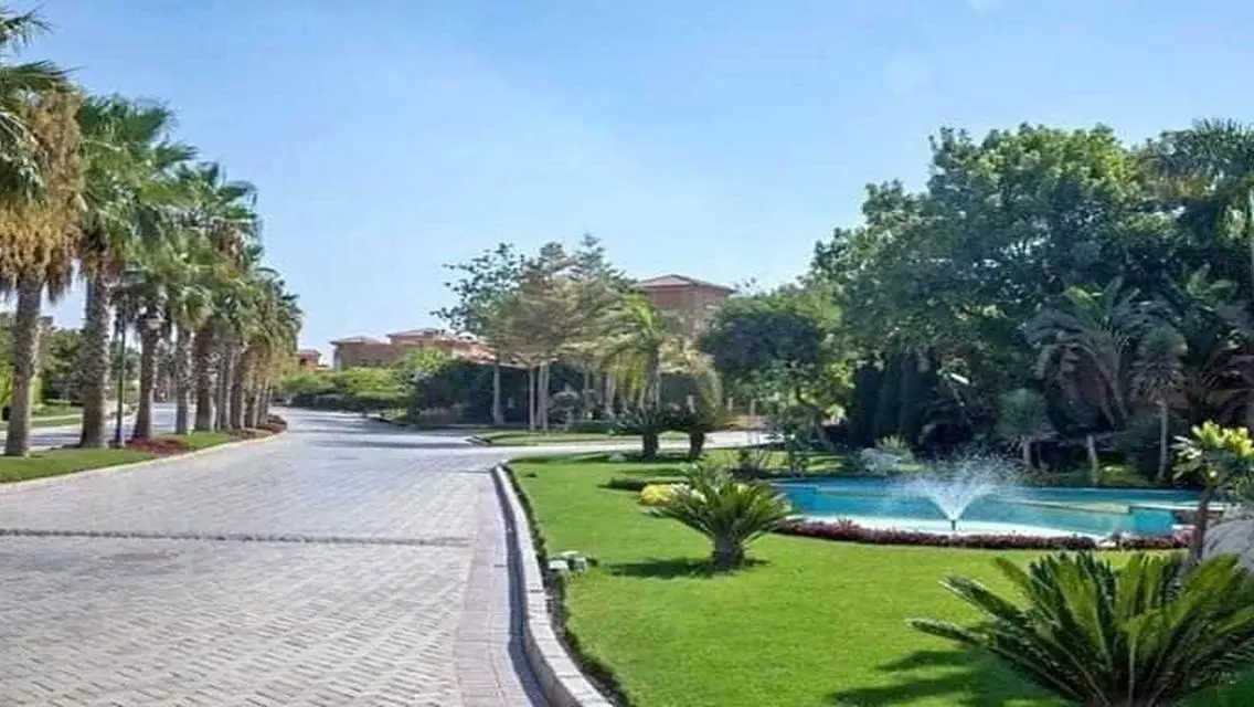 Luxury Villa for Sale with Private Garden and Pool