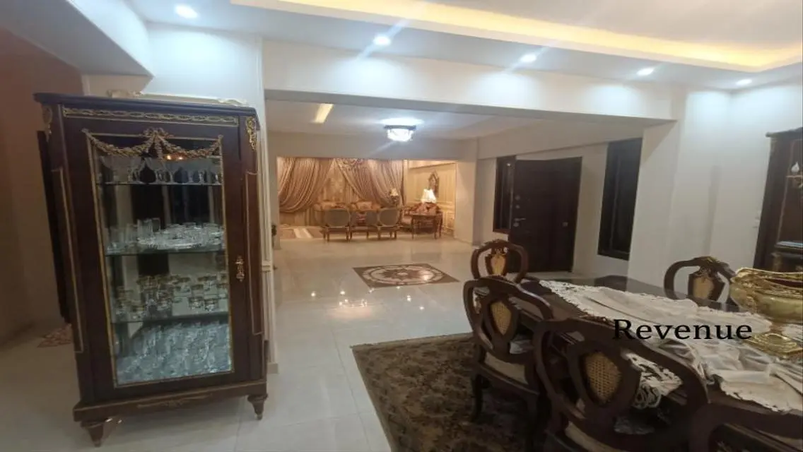 Luxury Villa for Sale with Private Garden - 400 sqm