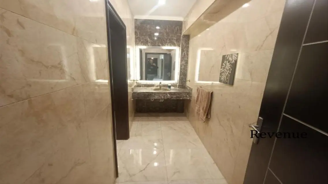 Luxury Villa for Sale with Private Garden - 400 sqm