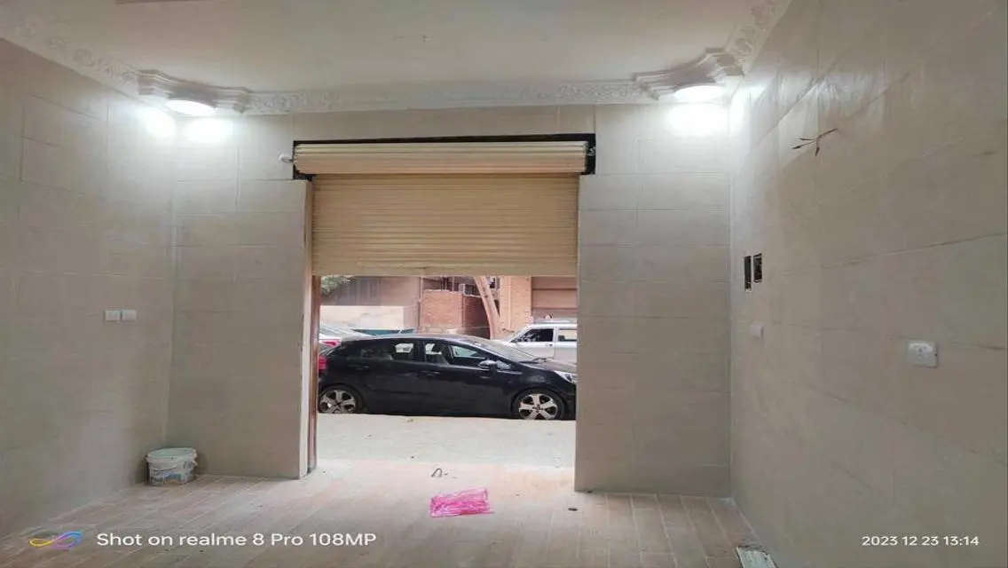 Office for Rent: 25 Square Meters