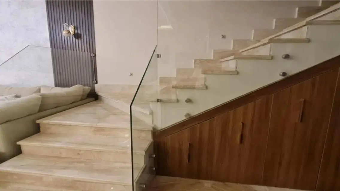 شقة فاخرة للبيع بمساحة واسعة
