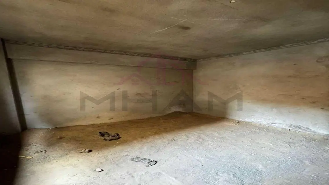 Spacious 175 sqm Apartment with Balcony for Sale