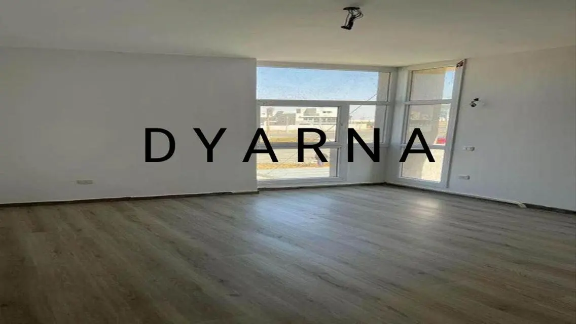 شقة مميزة للبيع بمساحة واسعة