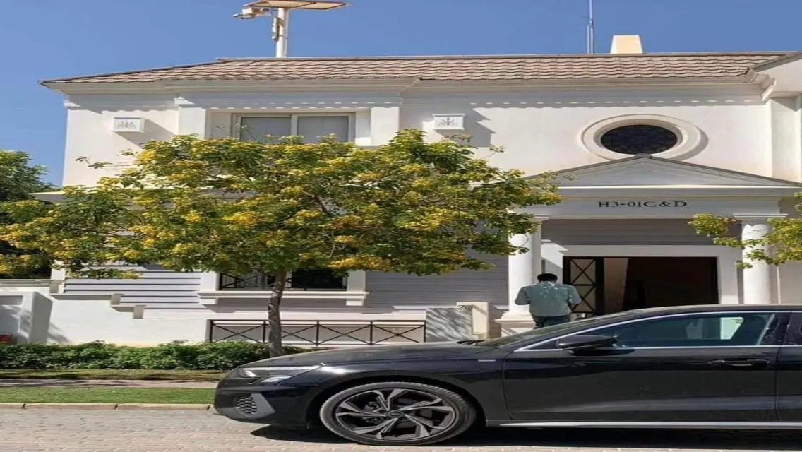 Luxury Villa with 4 Bedrooms, Private Pool, and Garden