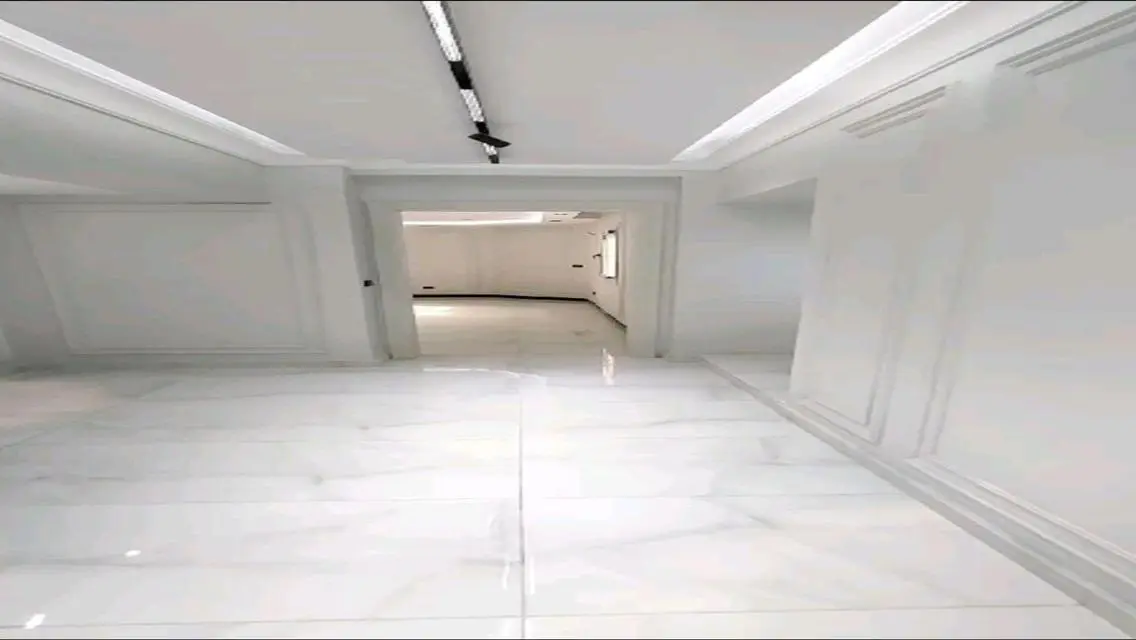 فيلا فاخرة بمساحة 375 متر للبيع
