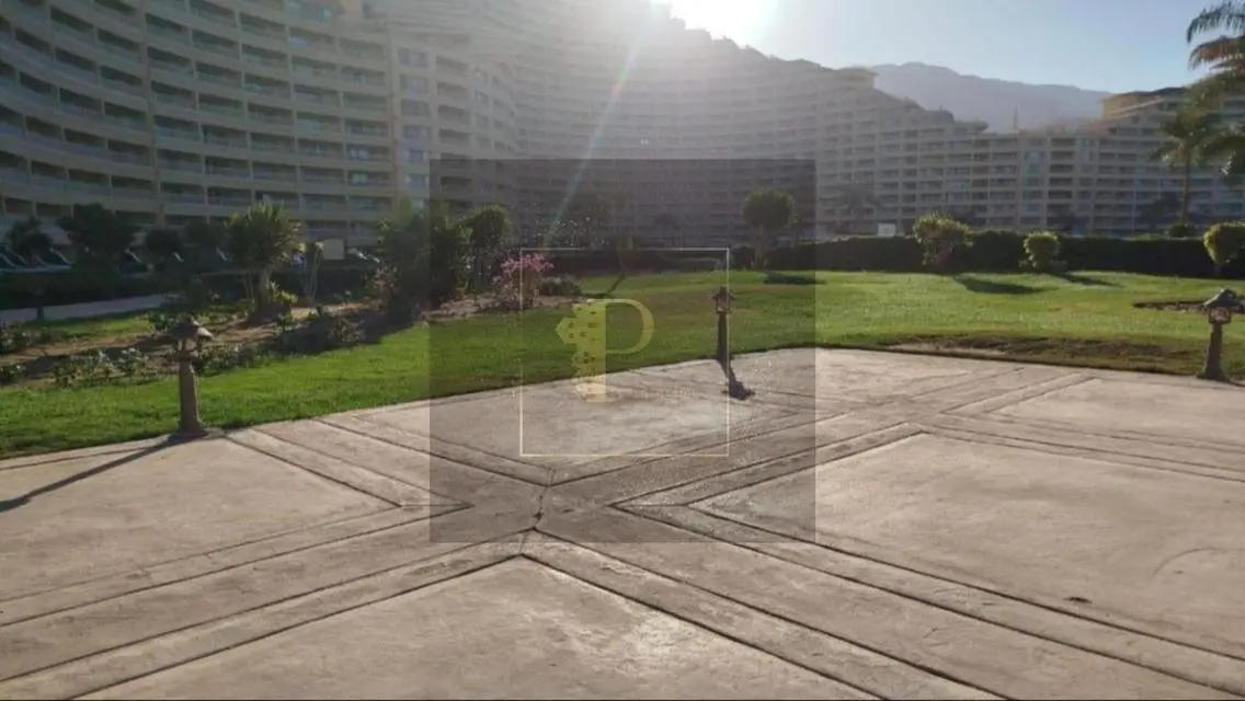 Luxury Apartment for Sale with Lakeside View